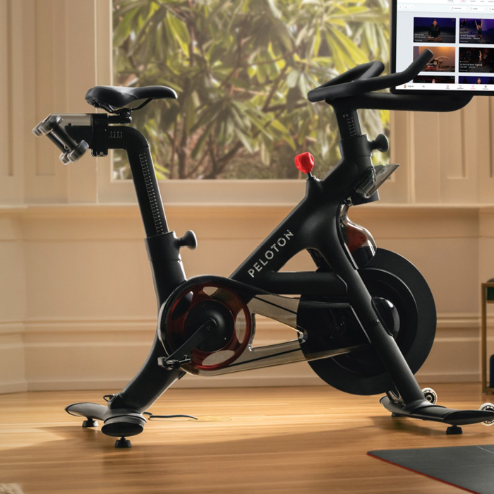 Peloton Deluxe Exercise Machine